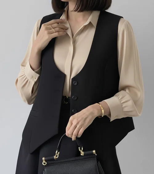 ست وست و دامن نور